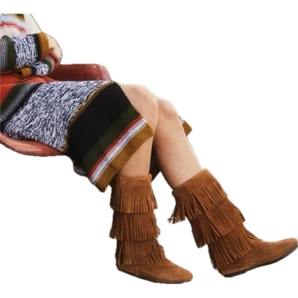 Minnetonka Moccasins 1632 - Women's 3 Layer Fringe Calf High Boot - Brow… - Picture 5 of 10
